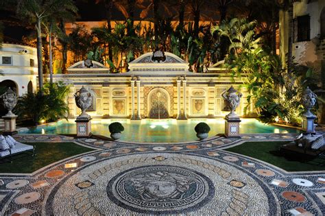 versace house address|dinner at the versace mansion.